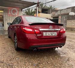Nissan Altima